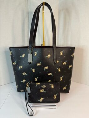 Coach Highline Musical Penguins Leather Tote  Matching Wristlet-Limited Edition